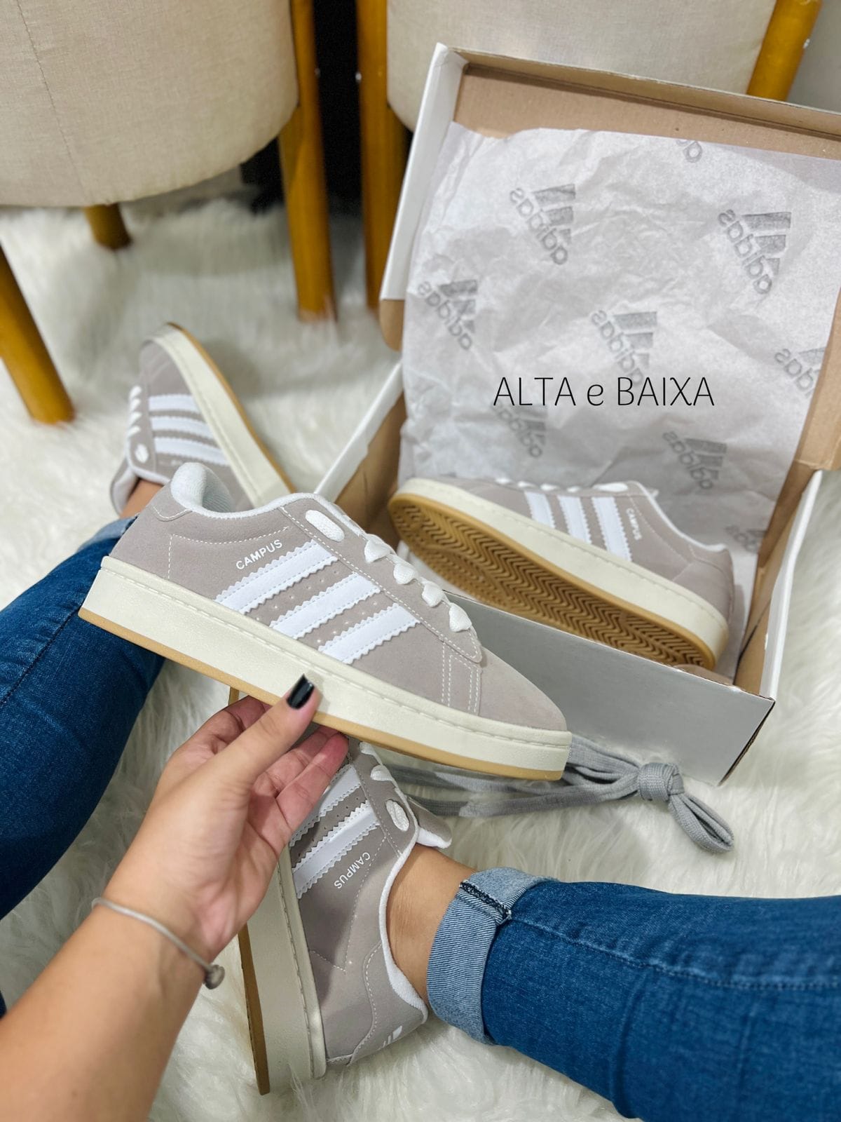 Adidas Campus Bege primeira linha